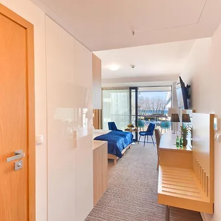 North Apartments, Seaside 152, Przy Plazy, 50m Od Morza Апартаменты *