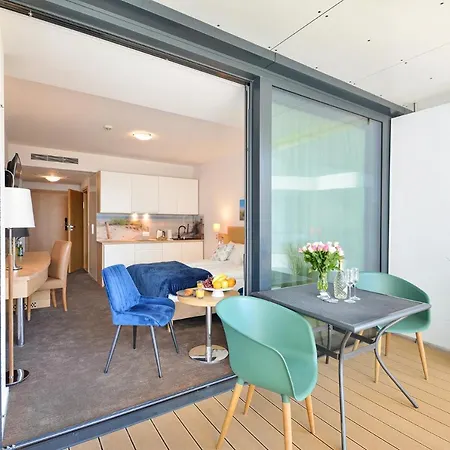 North Apartments, Seaside 152, Przy Plazy, 50m Od Morza Апартаменты *